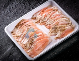 Cá hồi áp chảo cắt lát